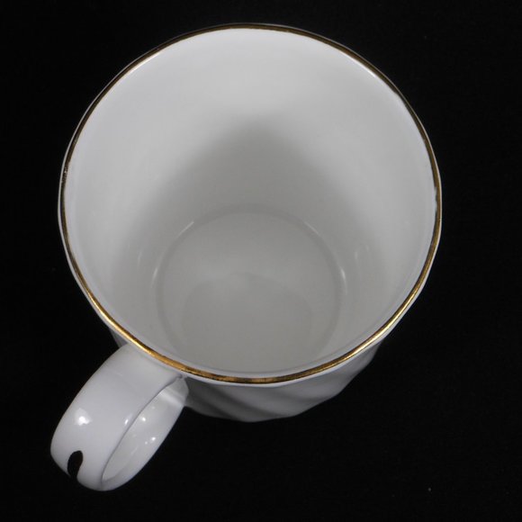 A beautiful floral Duchess UK coffee mug - Picture 4 of 5